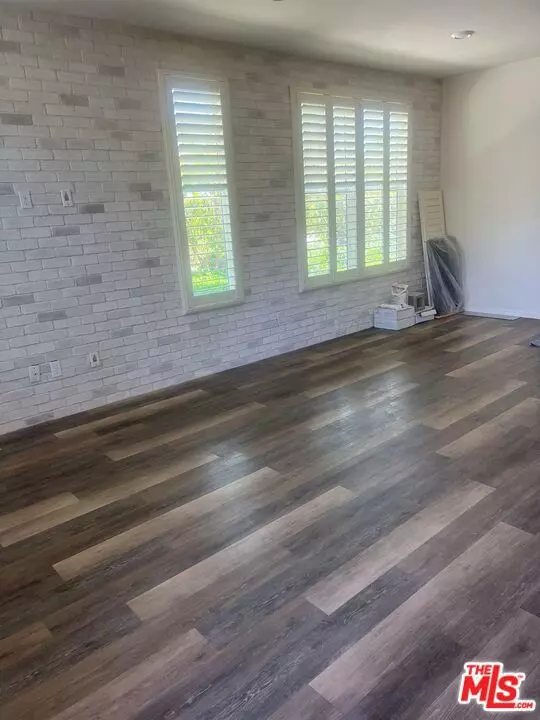 Camarillo, CA 93010,350 Serra Street