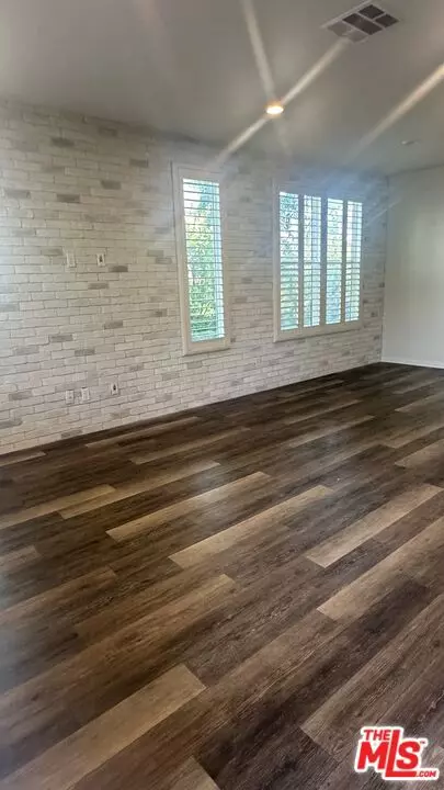 Camarillo, CA 93010,350 Serra Street