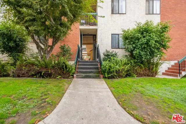 330 Burchett Street #206, Glendale, CA 91203