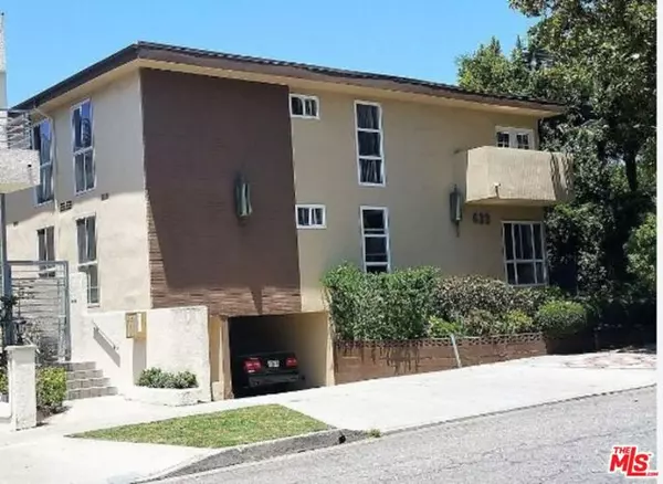 633 N Sweetzer Avenue #4, West Hollywood, CA 90048