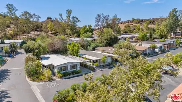 Calabasas, CA 91302,23777 Mulholland Highway #89