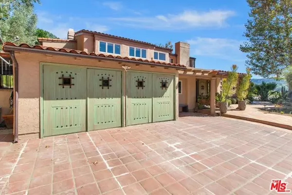 Calabasas, CA 91302,24409 Voltara Court