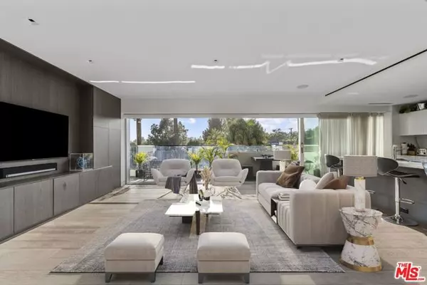 838 N Doheny Drive #301, West Hollywood, CA 90069