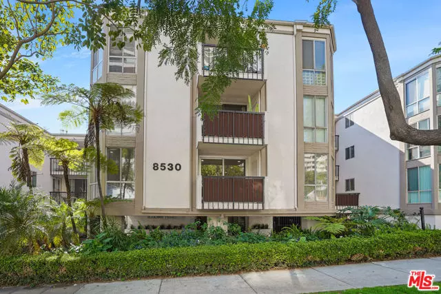West Hollywood, CA 90069,8530 Holloway Drive #215
