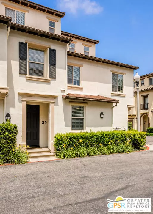 Irvine, CA 92620,50 Vintage