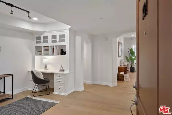 Los Angeles, CA 90025,1629 Armacost Avenue #101