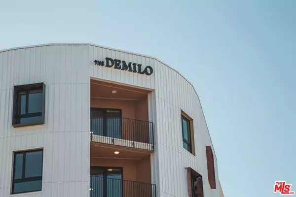 Inglewood, CA 90301,201 N La Brea Avenue #619