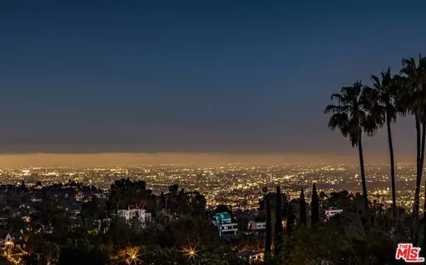 Los Angeles, CA 90068,3306 Deronda Drive