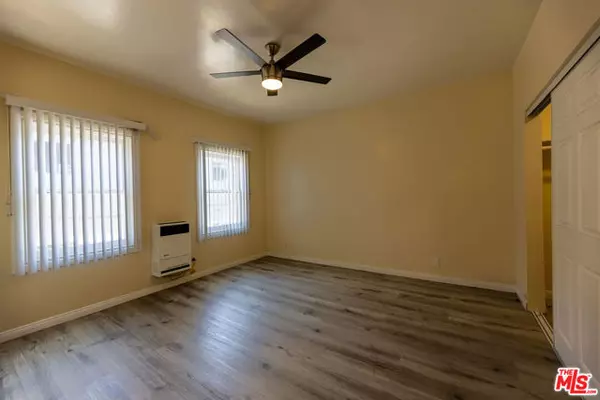 Los Angeles, CA 90006,946 S Burlington Avenue #208