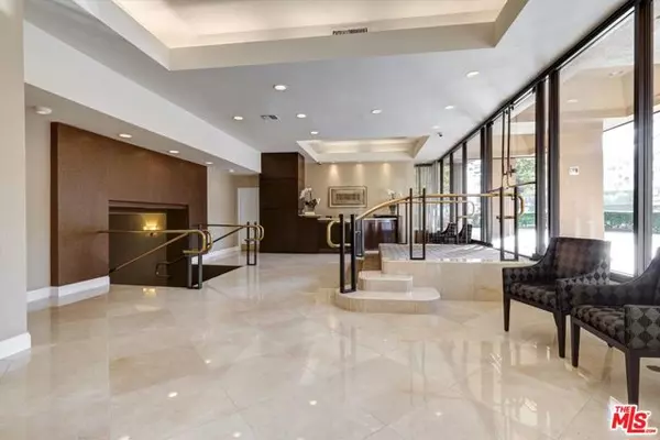 Los Angeles, CA 90024,10590 Wilshire Boulevard #504