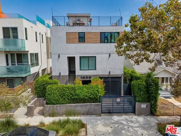1206 N Sycamore Avenue, Los Angeles, CA 90038