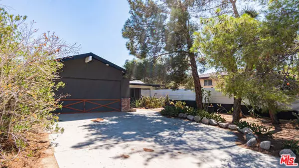 Joshua Tree, CA 92252,62033 Bonair Road