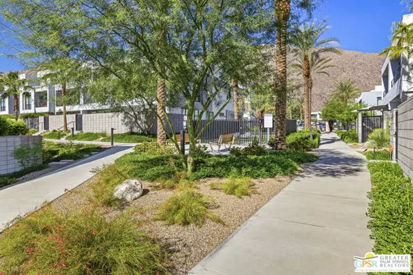 Palm Springs, CA 92264,467 Huddle Springs Way