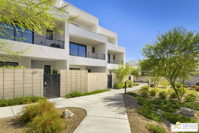 Palm Springs, CA 92264,467 Huddle Springs Way