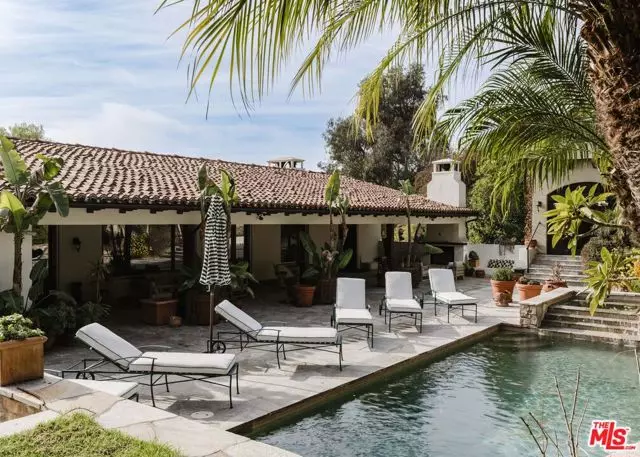 9301 Cherokee Lane, Beverly Hills, CA 90210