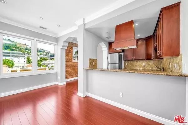 West Hollywood, CA 90069,1236 N Flores Street #108