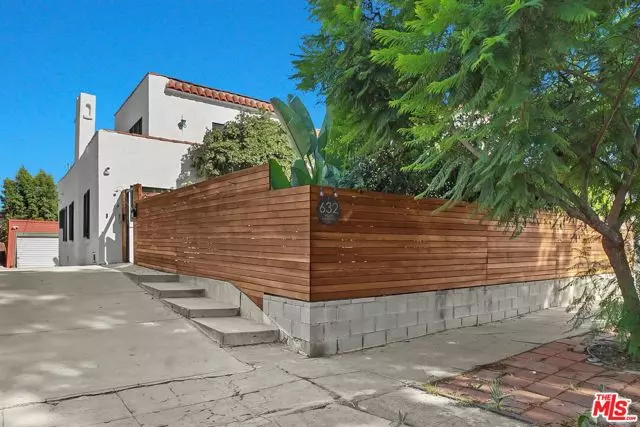 632 N Mariposa Avenue, Los Angeles, CA 90004