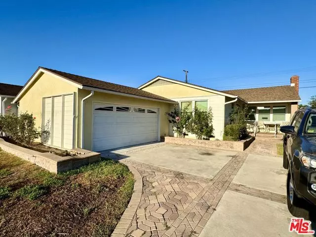13709 Spinning Avenue, Gardena, CA 90249