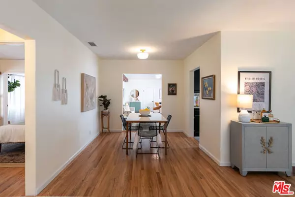 Burbank, CA 91505,1809 N Rose Street