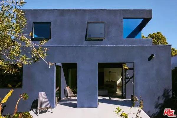 Venice (los Angeles), CA 90291,906 Superba Avenue