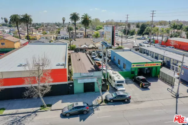 810 E Manchester Avenue, Los Angeles, CA 90001