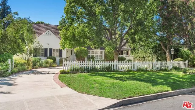 6317 Orion Avenue, Van Nuys (los Angeles), CA 91411