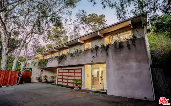 Santa Monica, CA 90402,574 Latimer Road