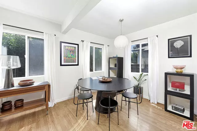 517 Venice Way, Venice (los Angeles), CA 90291