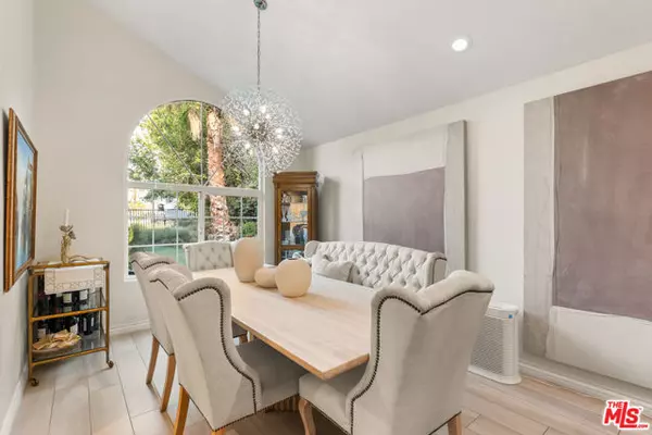 West Hills (los Angeles), CA 91307,7282 Woodvale Court