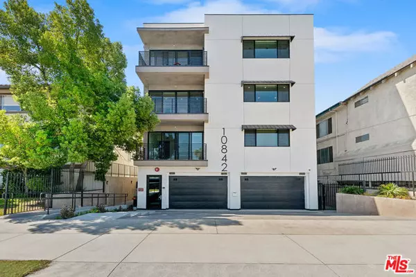 10842 Victory Boulevard #301, North Hollywood (los Angeles), CA 91606