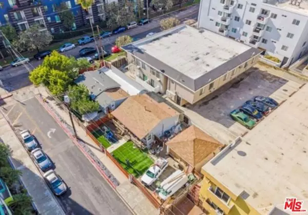 North Hollywood (los Angeles), CA 91601,11123 Cumpston Street