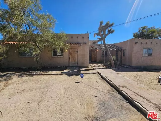 9646 Blackhawk Trail, Lucerne Valley, CA 92356