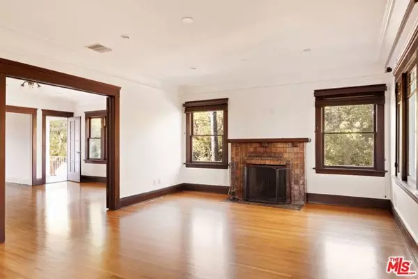 Los Angeles, CA 90068,5850 Foothill Drive