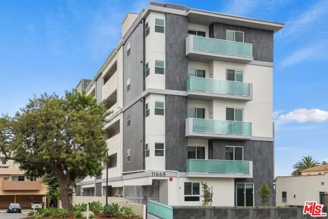 11668 Darlington Avenue #201, Los Angeles, CA 90049