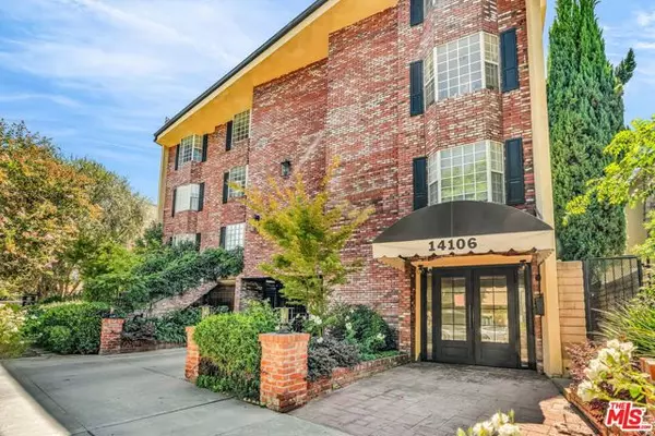 Sherman Oaks, CA 91423,14106 Dickens Street #102