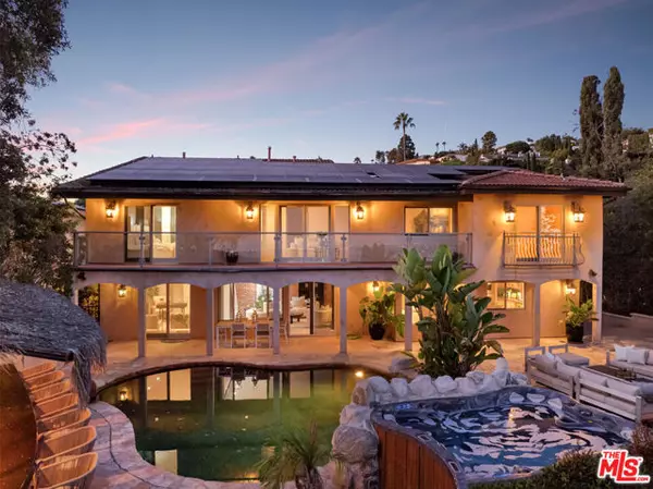 Los Angeles, CA 90046,8000 Oceanus Drive