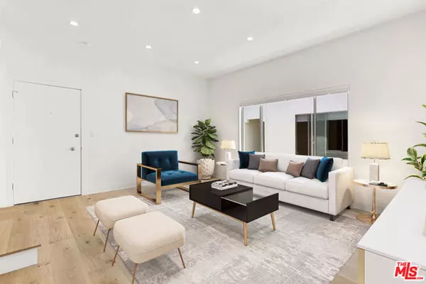 Santa Monica, CA 90403,837 11th Street #7