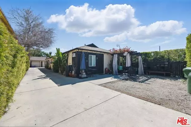 5710 Vineland Avenue, North Hollywood (los Angeles), CA 91601