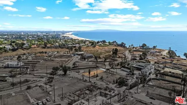 Pacific Palisades (los Angeles), CA 90272,15300 Earlham Street