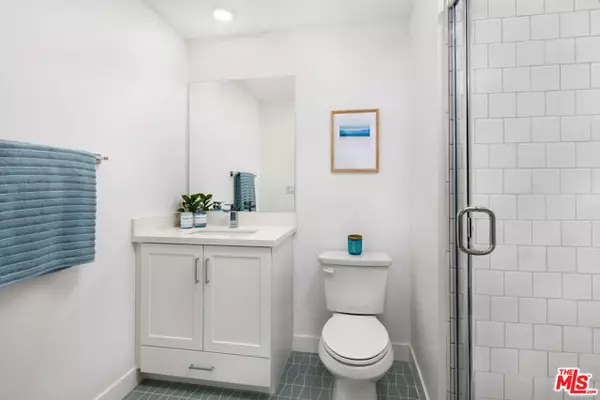 Los Angeles, CA 90732,1684 Coral Sea Lane