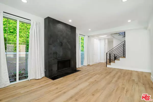 Tarzana (los Angeles), CA 91356,5923 Etiwanda Avenue #106