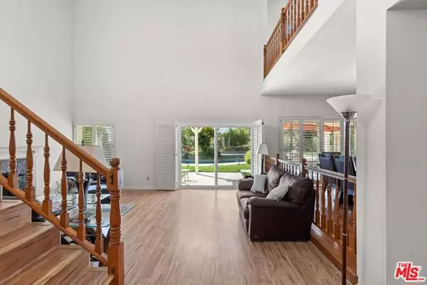 Granada Hills (los Angeles), CA 91344,17672 Bryan Place