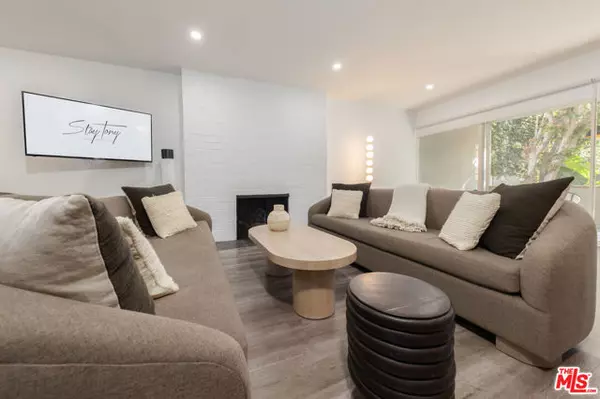 West Hollywood, CA 90069,8917 W Cynthia Street #1