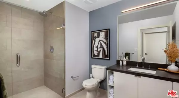 Culver City, CA 90232,10375 W Washington Boulevard #203