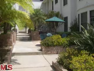 8559 HOLLOWAY Drive #2, West Hollywood, CA 90069