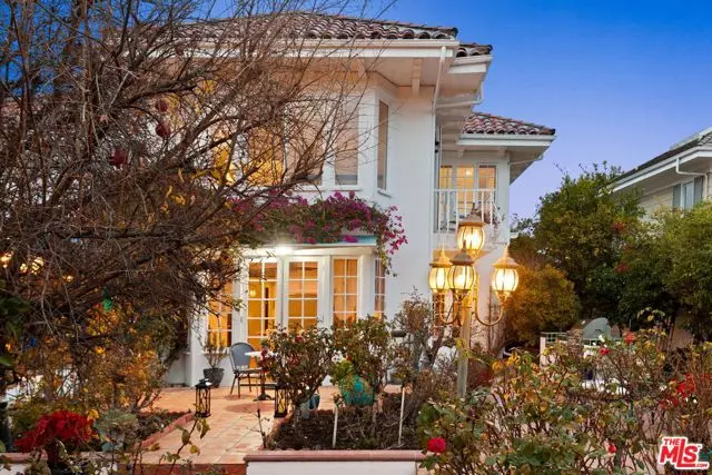 2113 Stoney Hill Road, Los Angeles, CA 90049