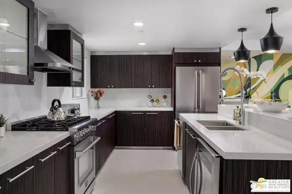 Palm Springs, CA 92264,588 E San Lorenzo Road #202