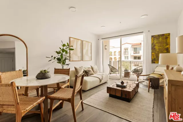 1700 S Pacific Coast Highway #305, Redondo Beach, CA 90277