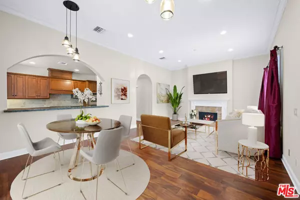 108 S El Molino Avenue, Pasadena, CA 91101