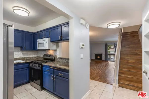 Sherman Oaks, CA 91403,15215 Magnolia Boulevard #131